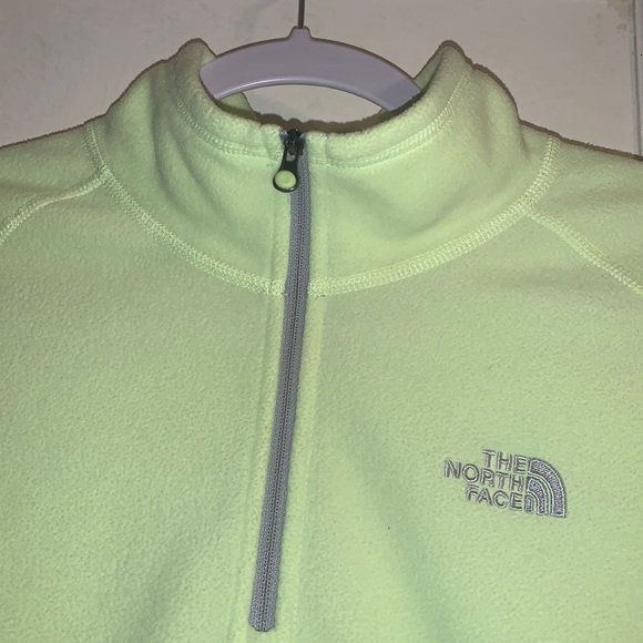 The North Face pullover - Picture 1 of 3